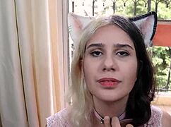 Novinha otaku makes stunning blowjob on balcony