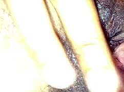 La femme de chambre française Sadie Sable se fait défoncer la chatte