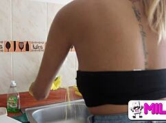 mi jefe pays more if i clean his verga with my big tetas 😜