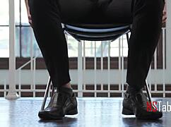 嘿宝贝我现在能吸他鸡巴吗