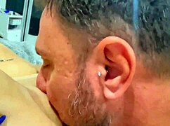 手机搜错发现女友被大屌狂干颜射吞精