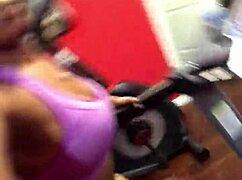 Cherokee on treadmill showing big booty