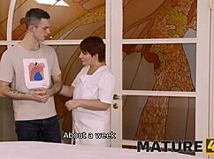 Mature redhead gets her pussy humped in a surprising massage parlor encounter