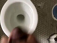 i had a good nut, stroking until i cum hard