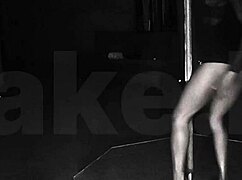 Horny from strip club, need my pussy stretched?