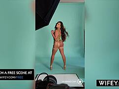 Karina Valentina's hotwife session with hubby watching