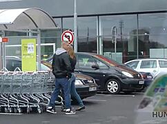 Hunt4k展示迷人仙女户外为钱与富豪陌生人性爱