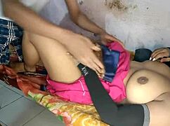 gav ki rasili bhabhi ki khatiye par chudai