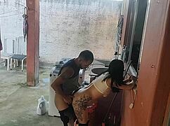 老婆出门女仆忍不住我硬邦邦大屌！