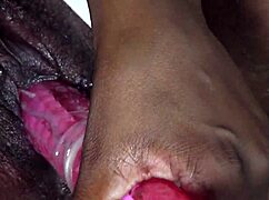 嘿这黑人熟女独玩超成熟业余风