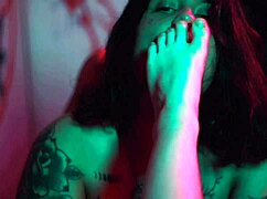 Threesome with feet addict Acidalia, Mad Maxxx, and Rotten Venus rocks