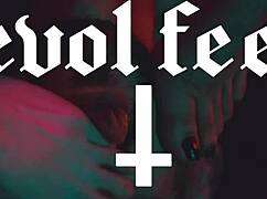 Threesome with feet addict Acidalia, Mad Maxxx, and Rotten Venus rocks