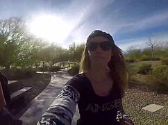 Outdoor public blowjob in a cave 😏