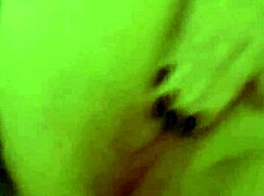 primeira vez da esposa novinha com outro 😏 creampie fun