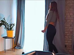 wow, her amazing body shines during yoga on webcam