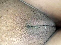 Indian muslim college girlfriend gives super sexy handjob to desi boyfriend in hindi audio