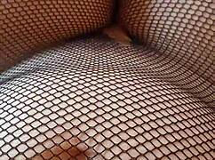 greta ties the net for beautiful brunette mature lady in sensual foot fetish