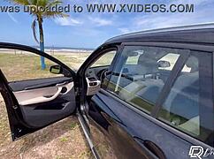 Ganhei gozada na boca do tatuado gostoso que conheci na praia