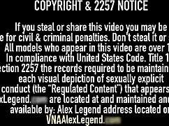 chris tang drains a big cock with her breasts