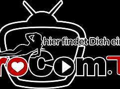 瘦瘦18+少女小奶子加入淫乱三人行😏