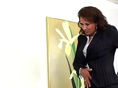 Vanessa says, I fuck my boss hard