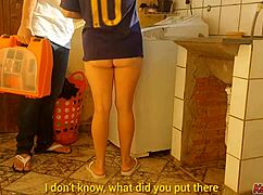 Dona de casa casada pays washing machine tech with her pussy