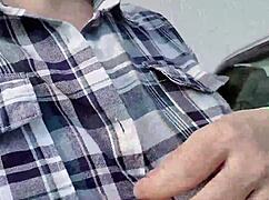 户外玩亚洲大奶自慰超兴奋！😜