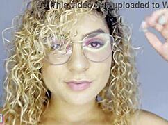 Ninfomaniaca Hardcore Primeira Vez E Ja Ganha Um Squirting Um Fisting E Uma Saraivada De Rola No C�