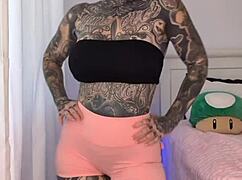 I Can't Get Enough of Melody Radford's Gym Tights Try-On Haul