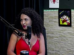 Did nobody look at her face in the gym the sister hated the fetishes