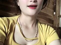 越南女孩性感音乐氛围