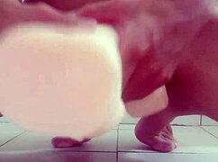 台湾妹中出内射视频