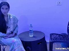 I'm the skinny indian milf bhabhi bent over for my ex boyfriend in the hotel