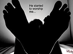 女主让奴舔脚膜拜女王？