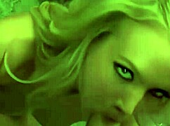 床上玩大屌高跟狗爬撑屁眼超骚