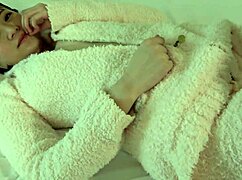 Uncensored 18-year-old Suzu-chan gets creampie 😍