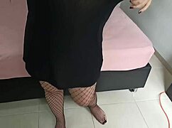 i love giving footjob in close up with my latina ass and wet vagina