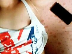 menikmati berhubungan badan dengan wanita dewasa dengan pepek tebal memang memuaskan