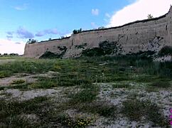 Outdoor blowjob in nowhere? That's wild! 😲