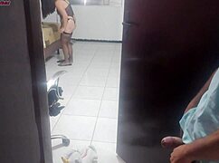 Dona De Casa Reclama Com O Técnico Que O Marido Não Percebeu Sua Lingerie Nova Ela Coloca E Pede A Opinião Do Técnico