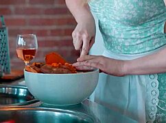 Watch woody, violet devine, trixie monroe, and nova leo in an orgy!