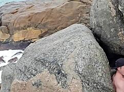 saymon fitness tries brenda floripa's delicious pussy on rocks