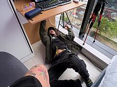 i called the technician to check the internet and ended up fucking him