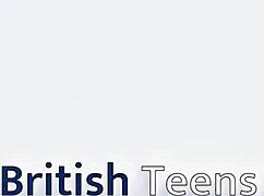 goth british teen rides the fucking machine.