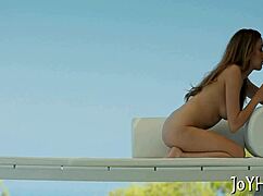 Young Chick's Crazy Act Drives Her Wild With Pleasure