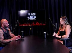 Começou recente com conteúdo pornô trabalhava com turismo fez uma dp e o cliente que queria um encontro - agatha mama watch on sheer red