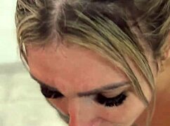 Wow, that puta safada offered me 1000 pix or a mysterious blowjob outdoors!