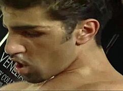 Nikki Anderson在内衣场景三