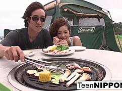 日系女友户外给男友猛烈口爆