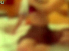 日本女学生指奸狂干潮吹高潮